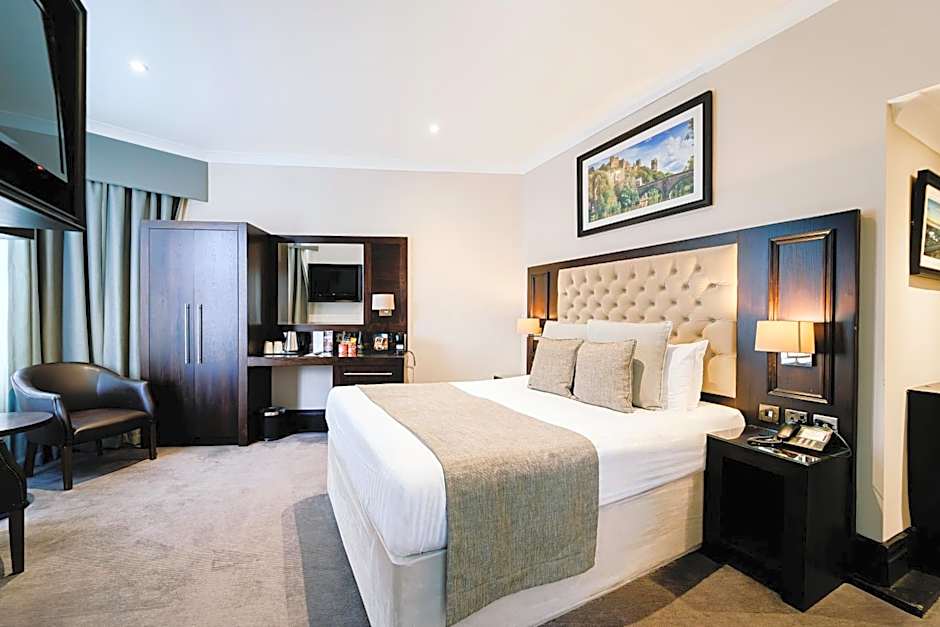 The County Hotel Newcastle