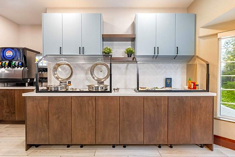 Staybridge Suites London By IHG