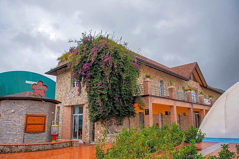 ARTEMIDE "Fiore Club" B&B SUITE SPA