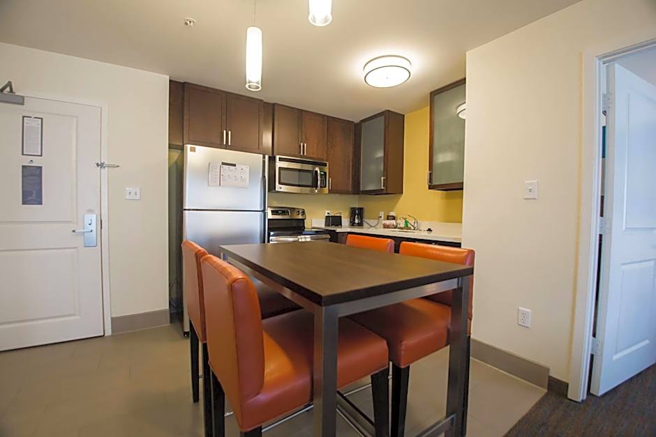 Residence Inn by Marriott Omaha West
