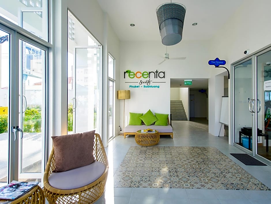Recenta Suite Phuket Suanluang