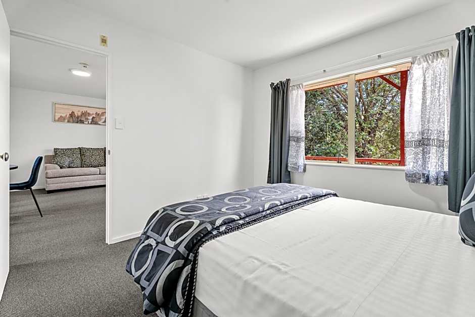 Avondale Motor Inn