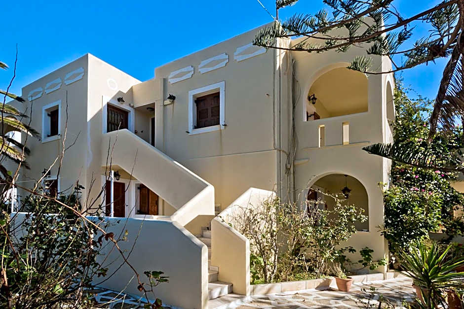 Montemar Studios & Apartments