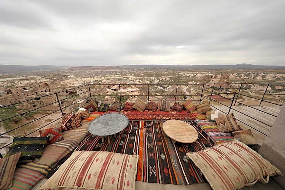 Helike Cave Suites
