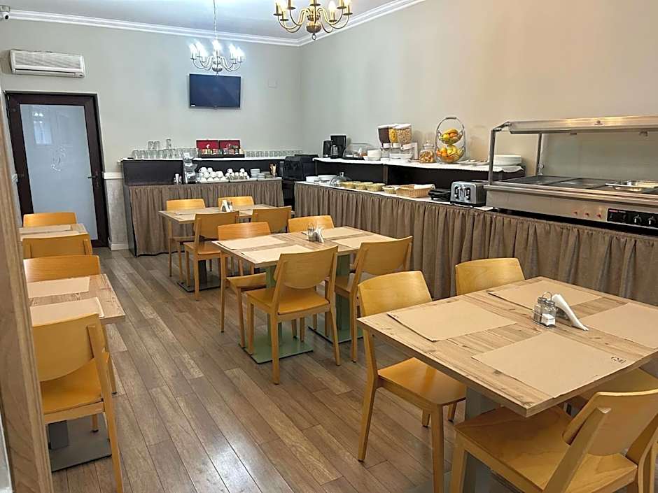 Carnival City Hotel Oradea