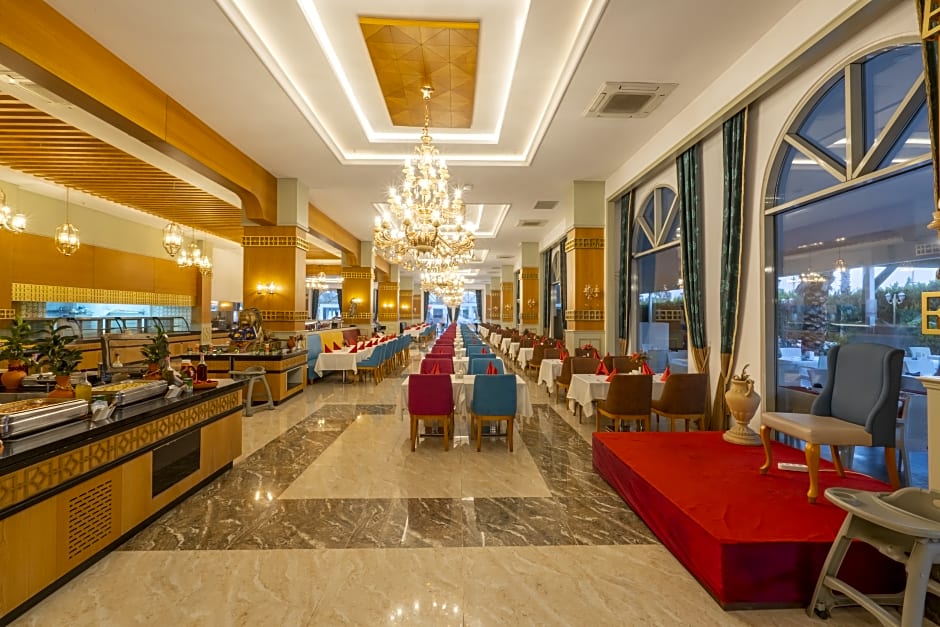 J'Adore Deluxe Hotel & Spa