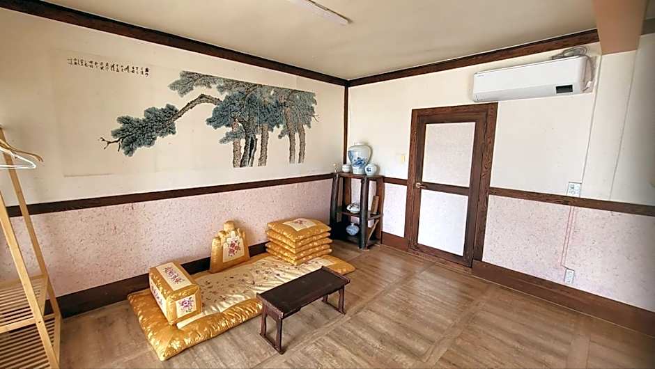 Daoljae Hanok Pension