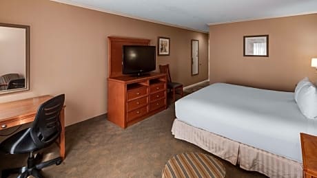 King Room with Spa Bath - Non Smoking