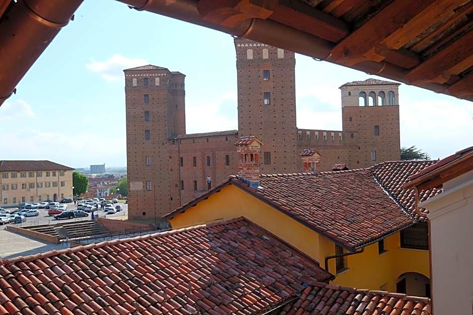 Palazzo Sacco Hostello Fossano