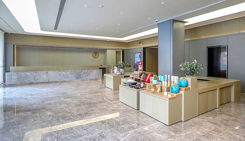 Ji Hotel Shenzhen North Railway Station