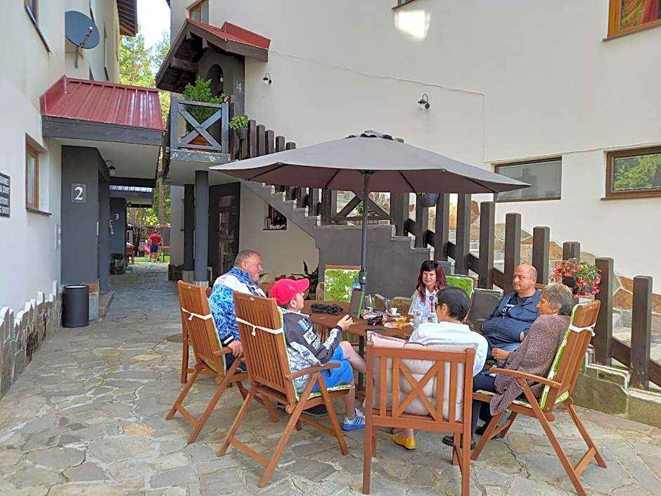 Monastery 2 Aparthotel