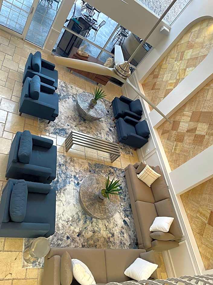 Bayfront Inn 5th Avenue