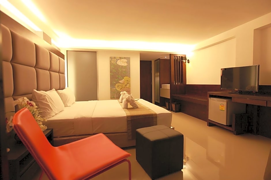 The Bangkok Major Suite
