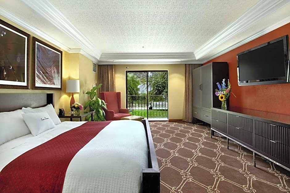 DoubleTree By Hilton Hotel Durango