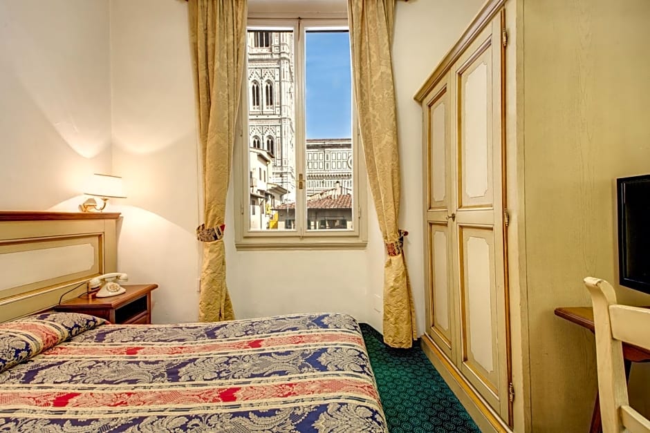 Hotel De Lanzi