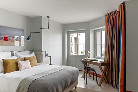 1 Bedroom Deluxe Sea View