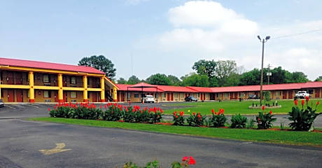 Duffys Motel - Calhoun