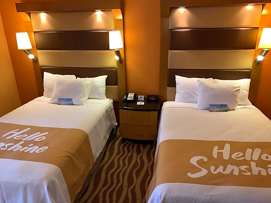 Days Inn & Suites by Wyndham Albany