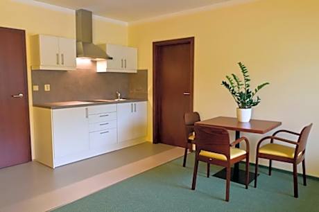 Apartment (2 Adults)