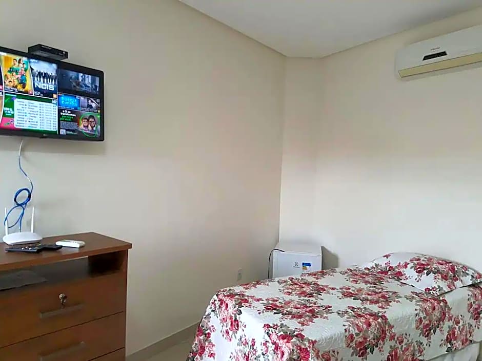 Suíte para 5 Pessoas com Ar e Próxima ao Centro