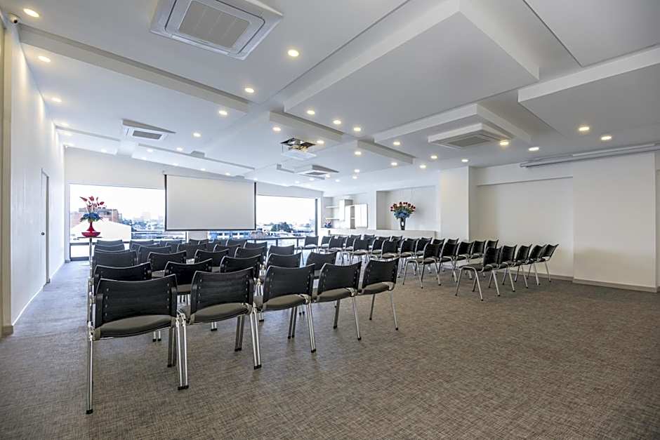 Hotel Black Tower Premium