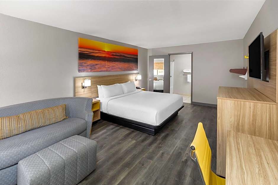 Days Inn by Wyndham Natchitoches
