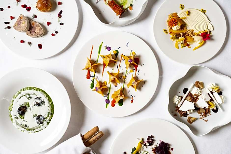 Grand Hotel Courmayeur Mont Blanc, by R Collection Hotels