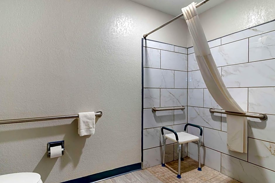 Quality Inn Newnan - Atlanta South