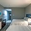 Hampton Inn By Hilton and Suites Dallas/Plano Central