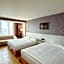 Wemeet Boutique Hotel Pintung