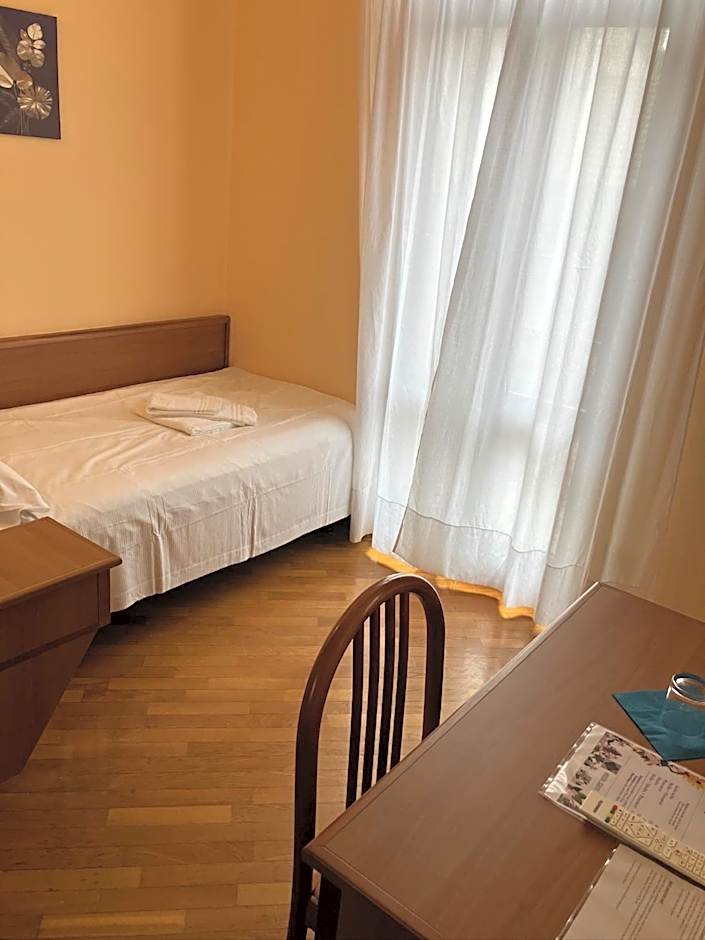 Hotel Saini with Air conditioning