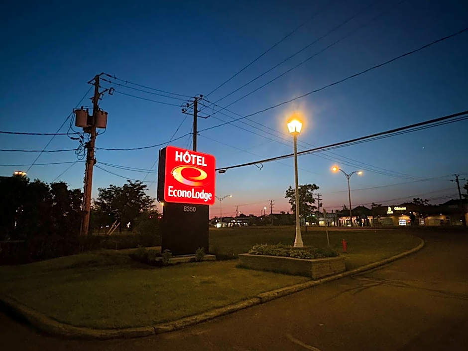 Econo Lodge Brossard
