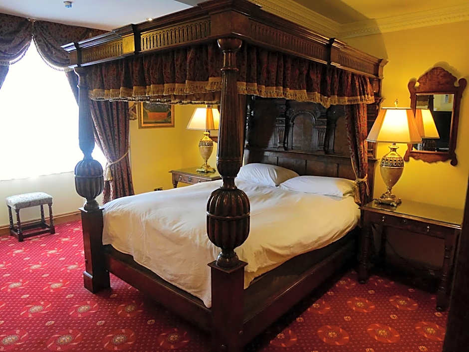 Villare Hitchin Town Centre