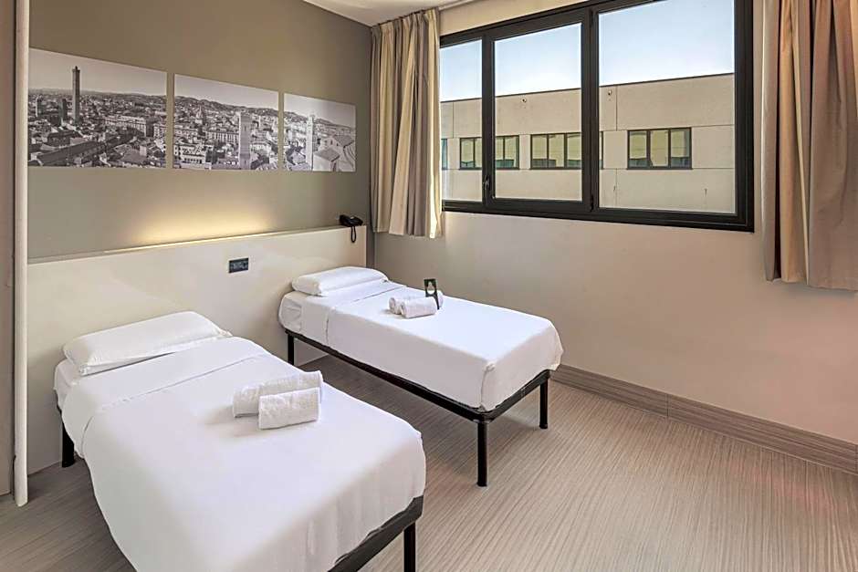B&B HOTEL Bologna