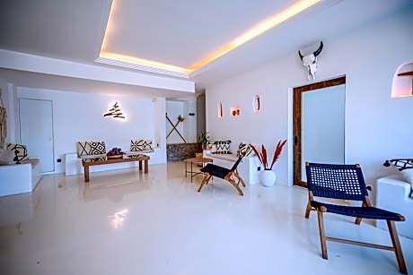 Camlik 87 Hotel Ayvalik