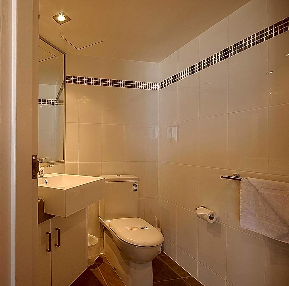 San Simeon Beachfront Apartments Tugun