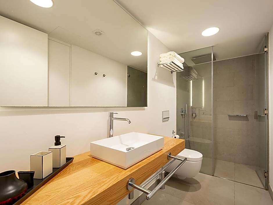 The Park Suites by IRES LAR