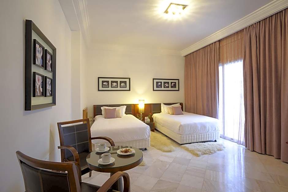 The Penthouse Suites Hotel