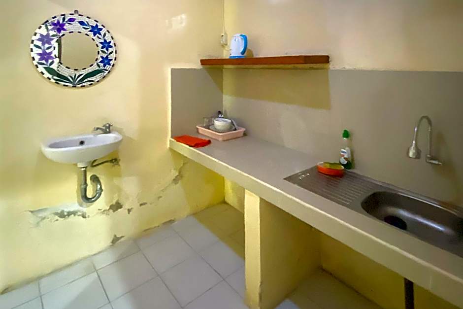 Raja Asri Guest House Sanur Mitra RedDoorz