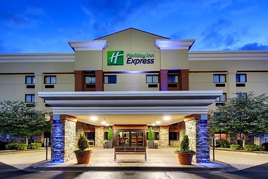 Holiday Inn Express Hotel Fort Campbell-Oak Grove