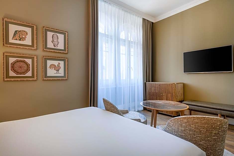 AC Hotel Palacio del Retiro Autograph Collection