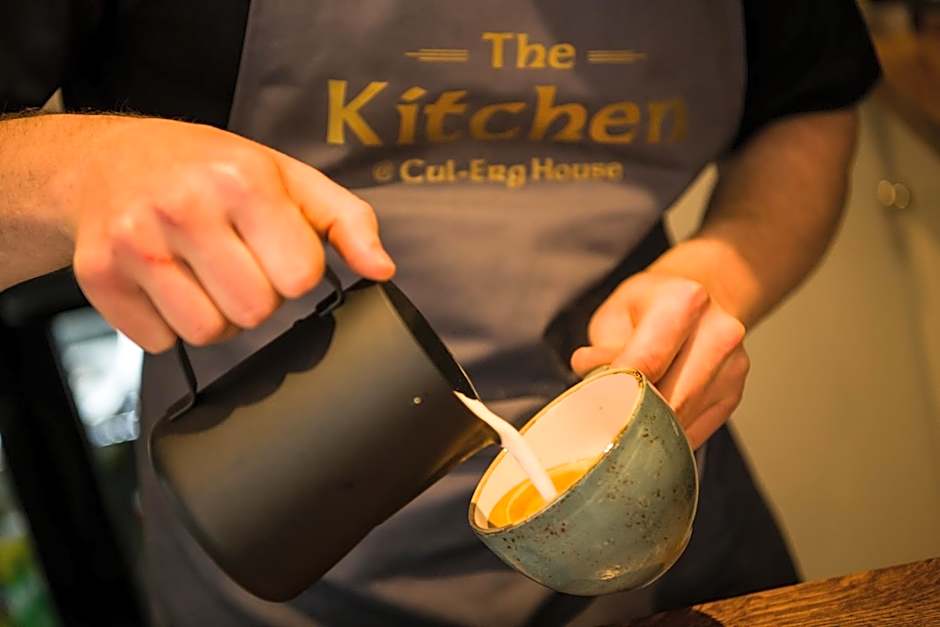 Cul-Erg House & Kitchen