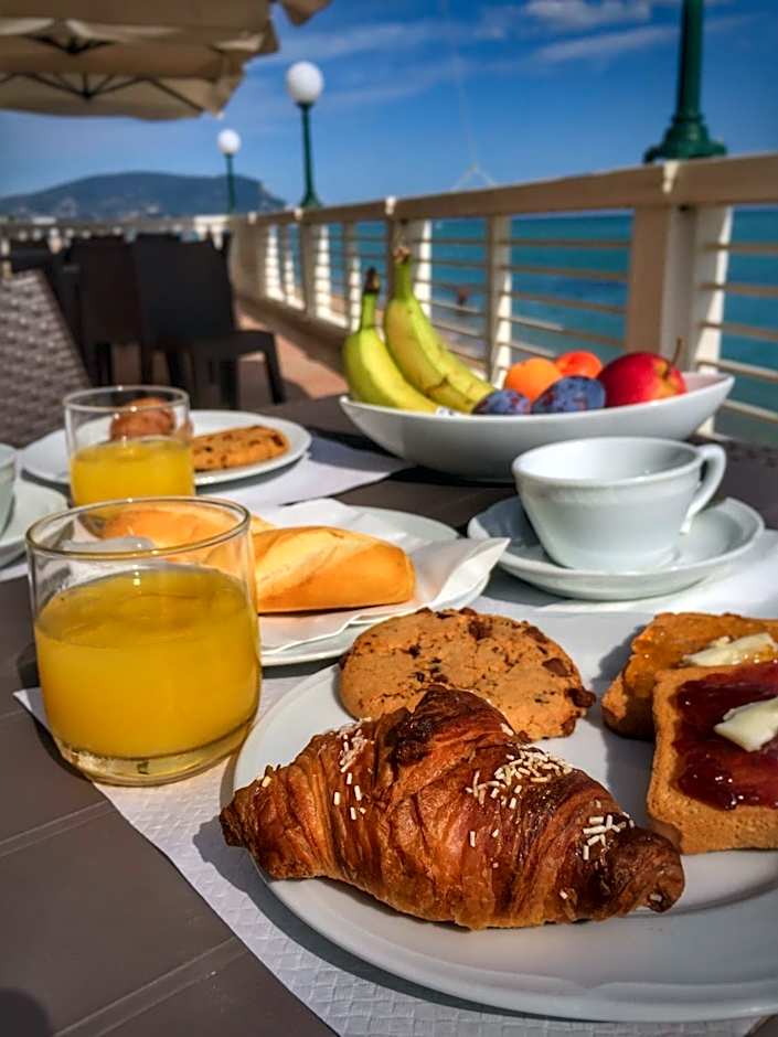Hotel Brigantino Non Dista