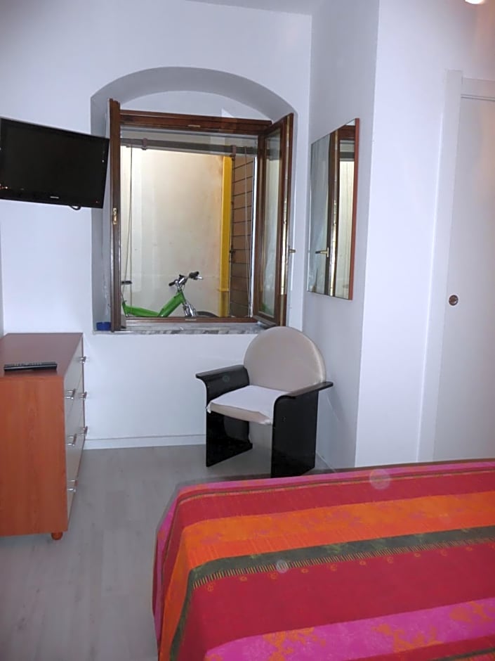 B&B Tredomus