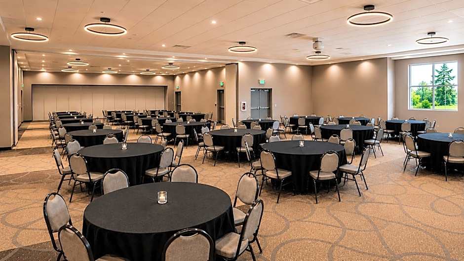 Holiday Inn Redding By IHG