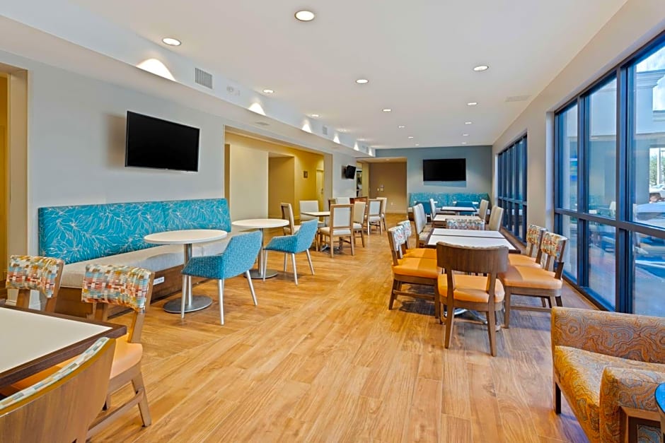 Hampton Inn By Hilton Cocoa Beach