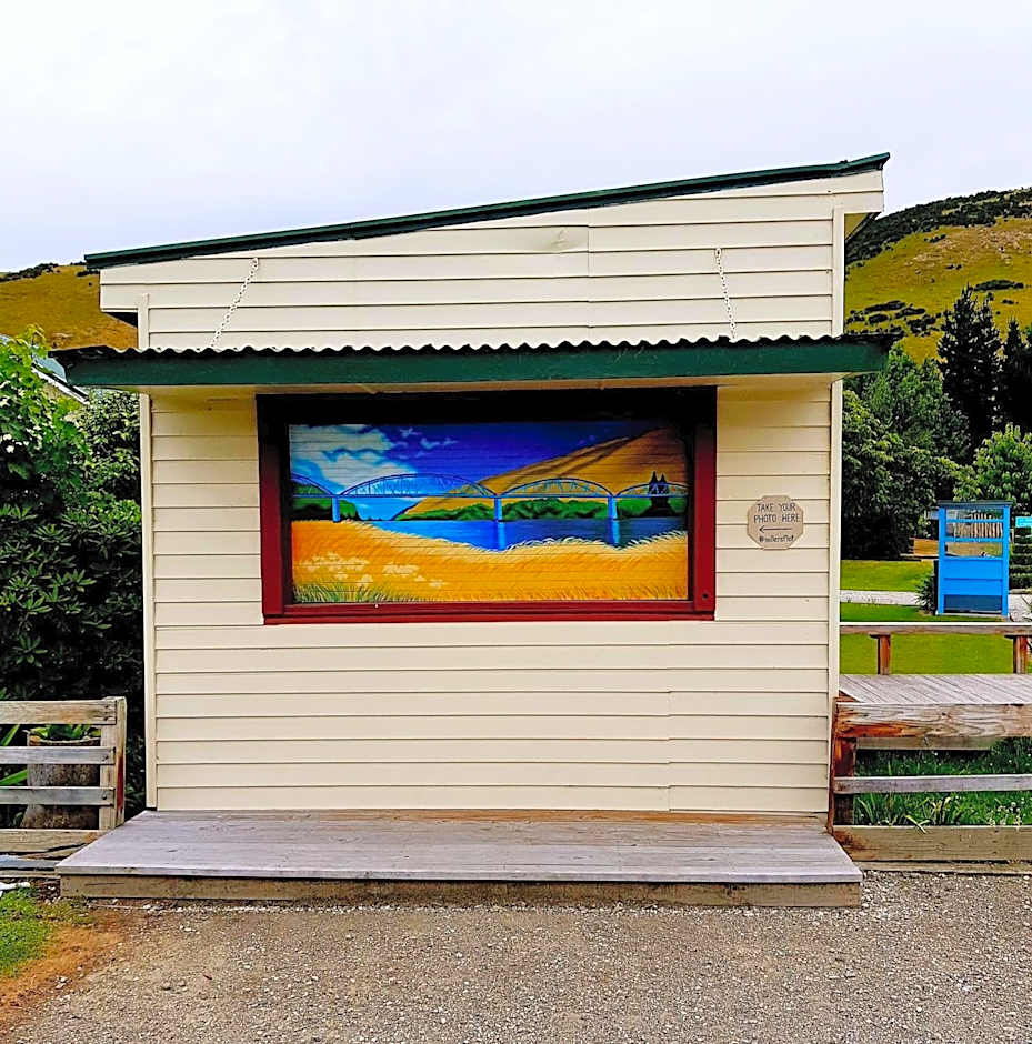 Millers Flat Holiday Park