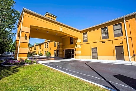 Quality Inn Union US Hwy 176