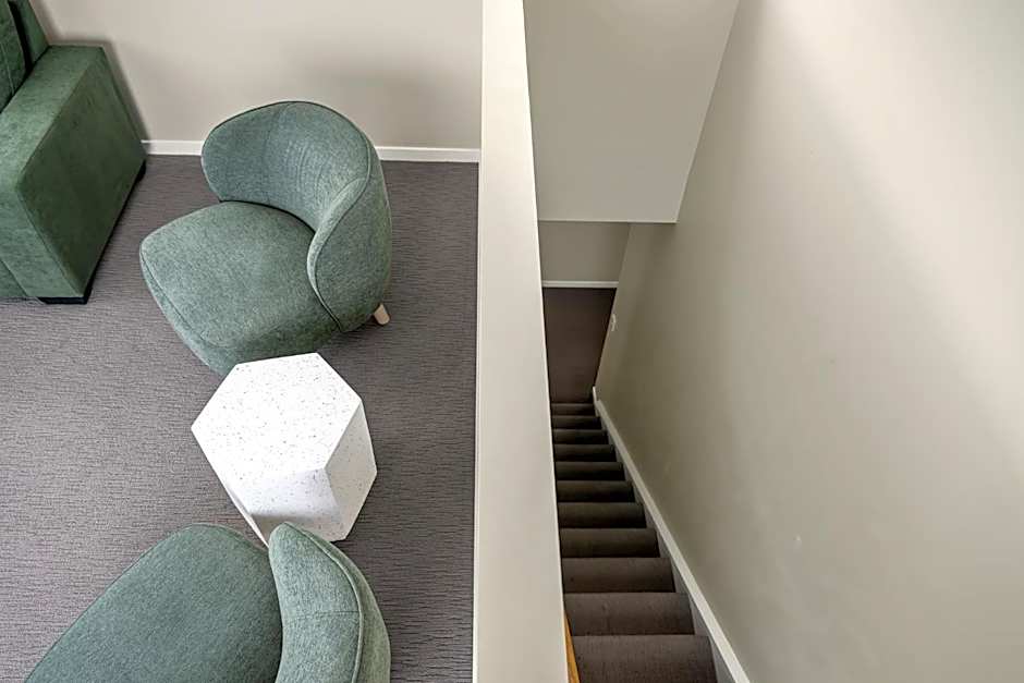 Deep Blue Hotel & Hot Springs