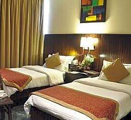 Hotel Dayal Paradise